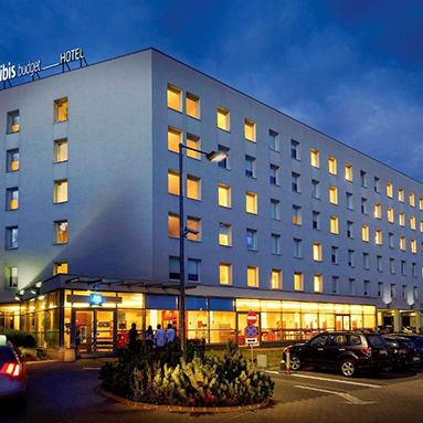 Hotel Columbus classic facade
